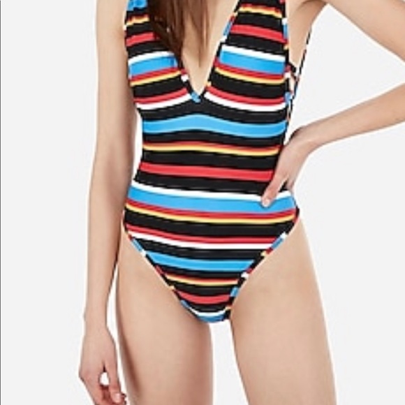 Express swimsuit New - Picture 1 of 4